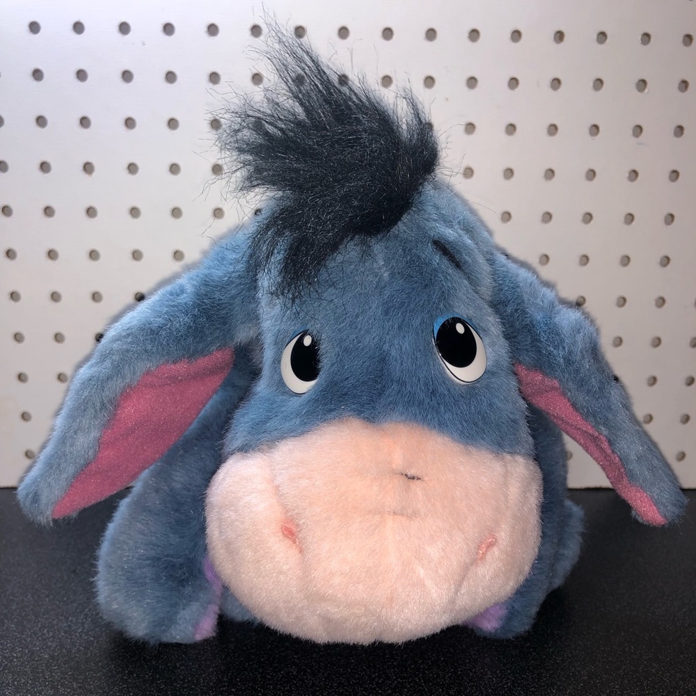 Fisher Price Ask Me More Talking & Moving  Eeyore- Winnie the Pooh 1999